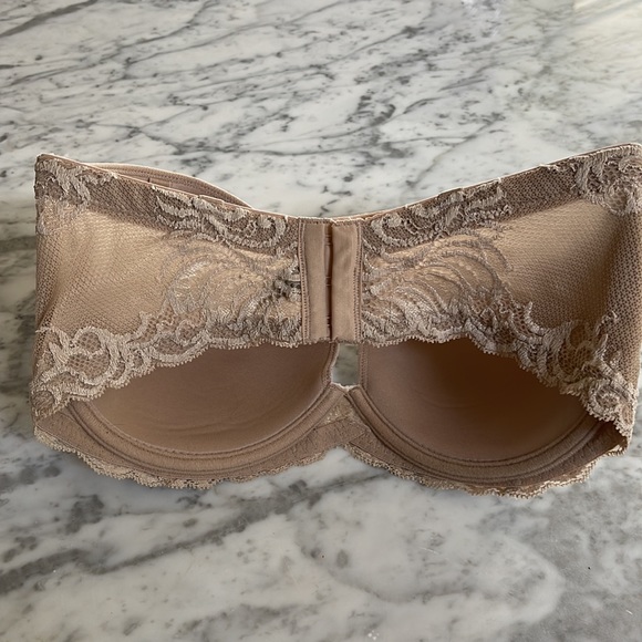 Natori 34DDD strapless bra beige with adjustable straps - Picture 2 of 3